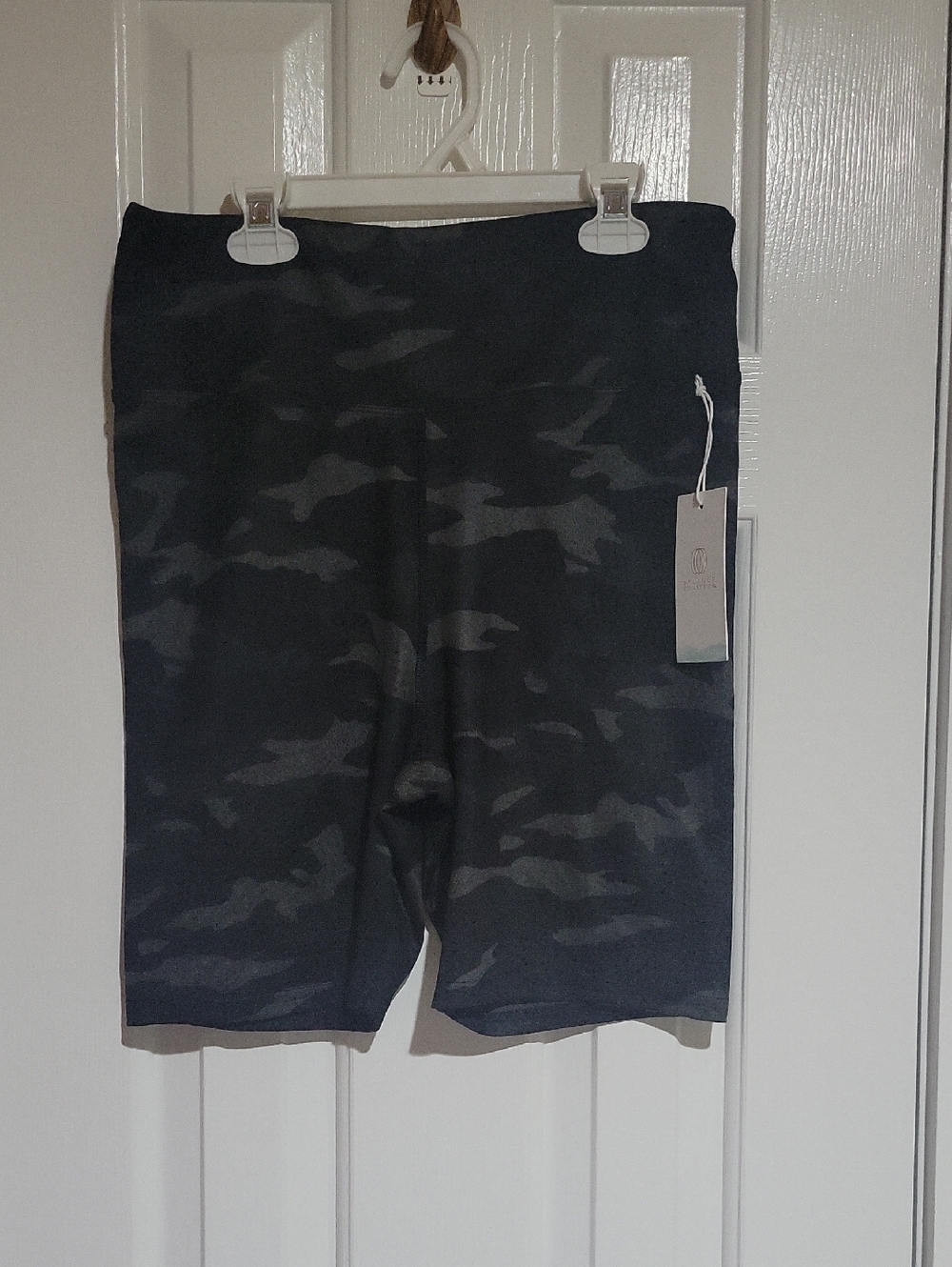 Balance Collection Black and Gray Camouflage Active Shorts NWT